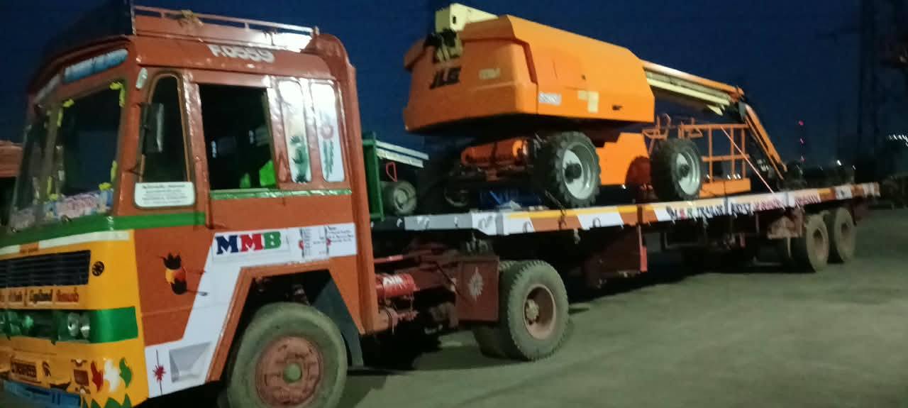 Access equipment and boom lifts
